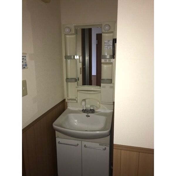 洗面設備　独立洗面台は忙しい朝の見方！！