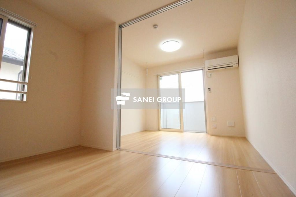 居室・リビング　同仕様