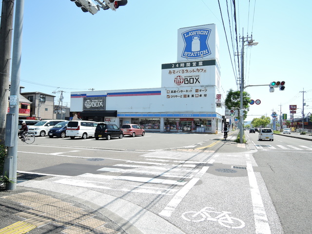 コンビニ　ローソン高知インター店（コンビニ）まで203m