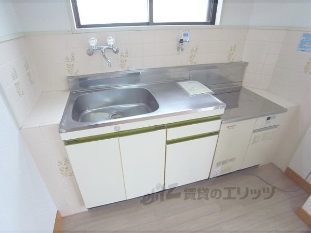 キッチン　キッチンが広々しています