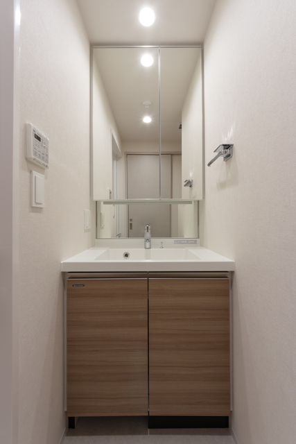 洗面設備　※写真は同タイプ住戸です。