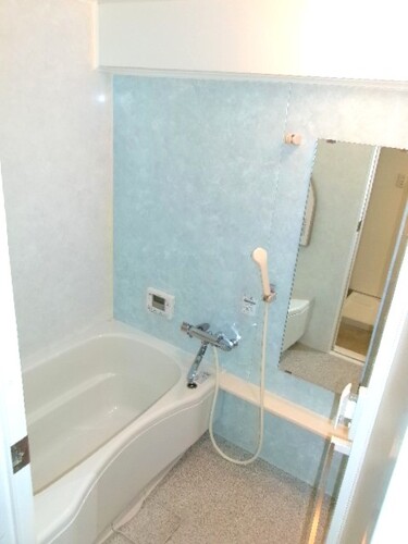 バス・シャワールーム　浴室