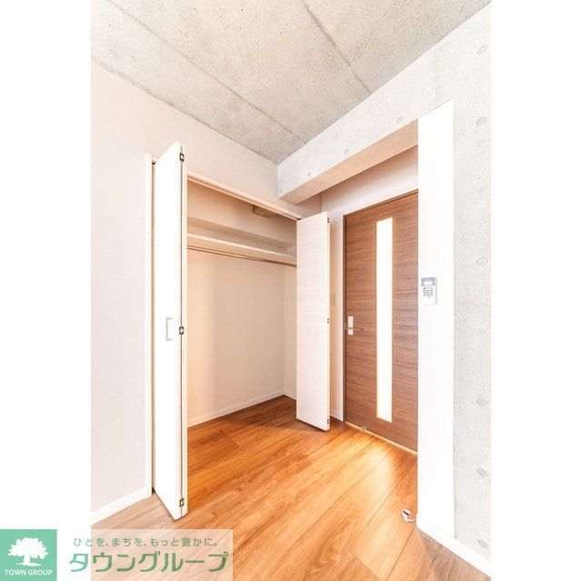 収納　写真は同タイプ住宅です