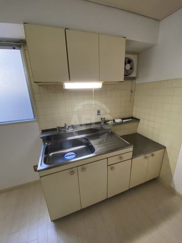 キッチン　松弥ハイツ　キッチン