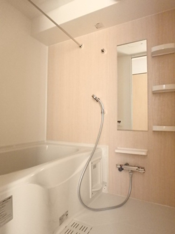 バス・シャワールーム　図面と現状に相違がある場合には現状を優先