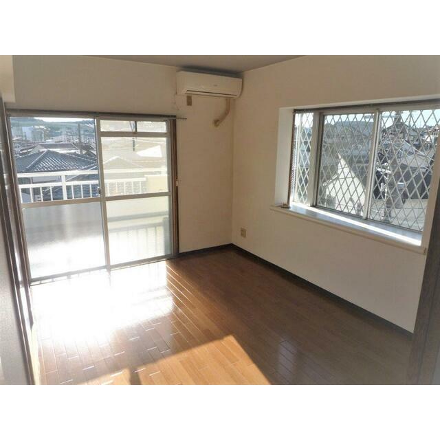 居室・リビング　別室参照