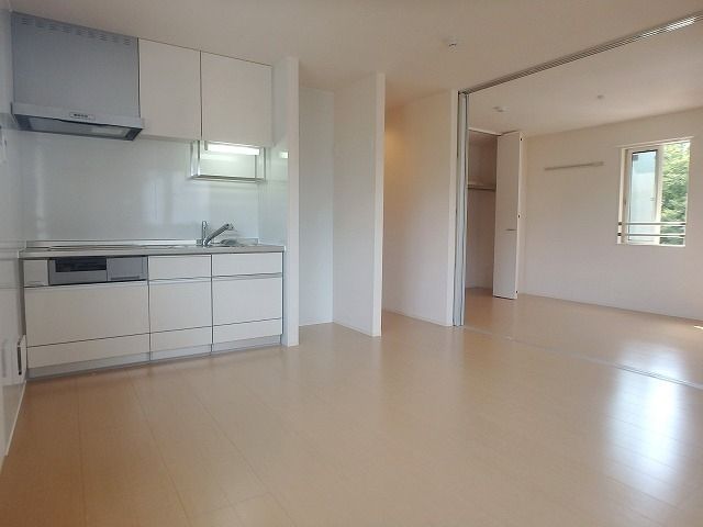 居室・リビング　★お問い合わせはタウンハウジング府中店まで★