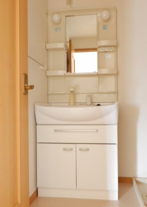 洗面設備　図面と現状に相違がある場合には現状を優先