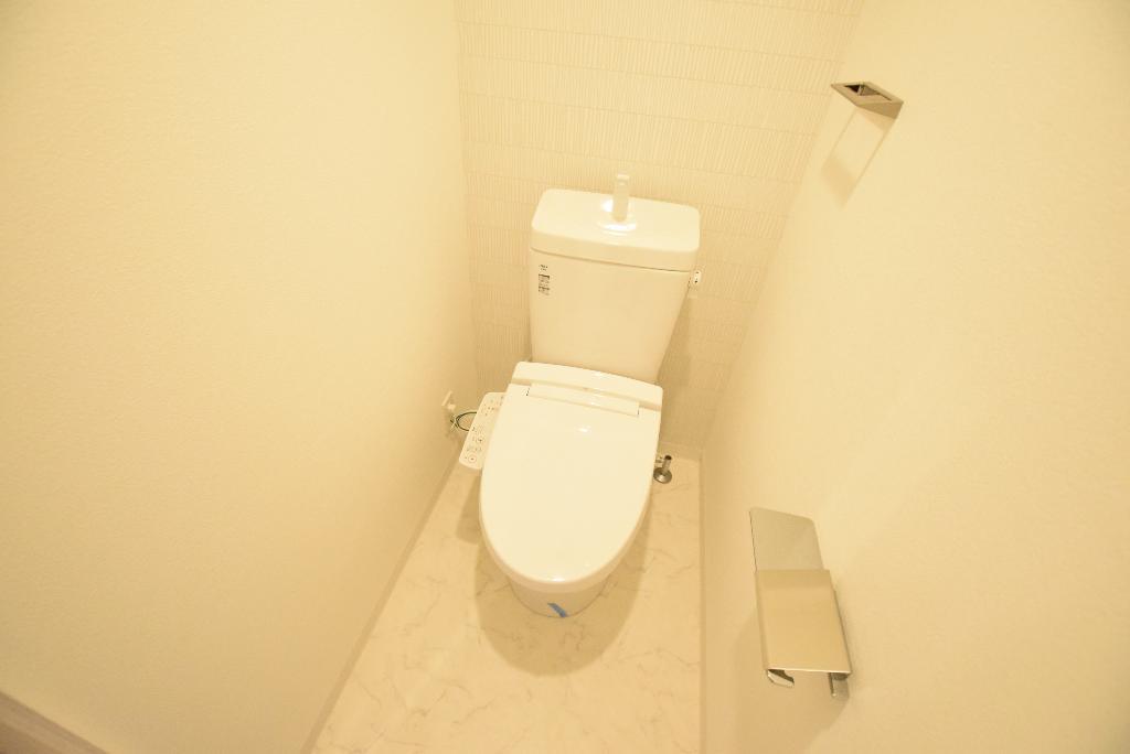 トイレ　シャワー付トイレ