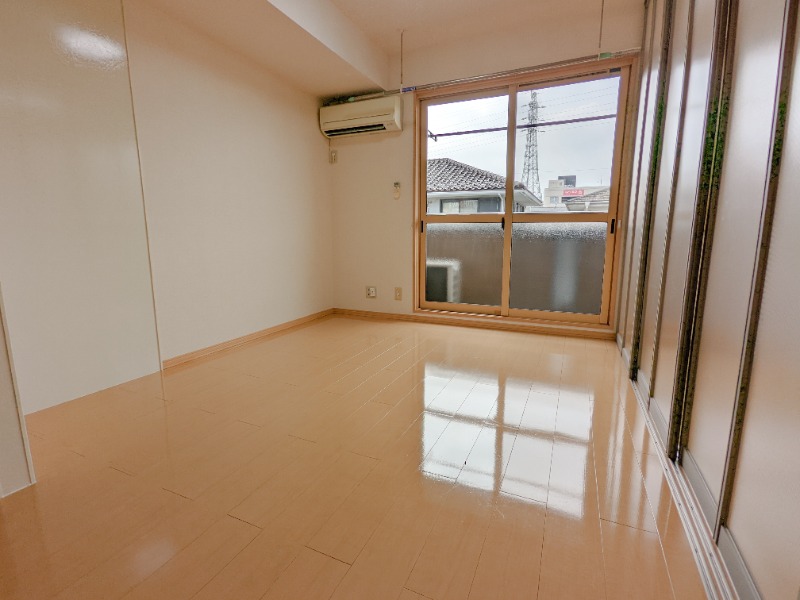 居室・リビング　図面と現状に相違がある場合には現状を優先