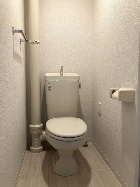 URアルビス池田のトイレ写真