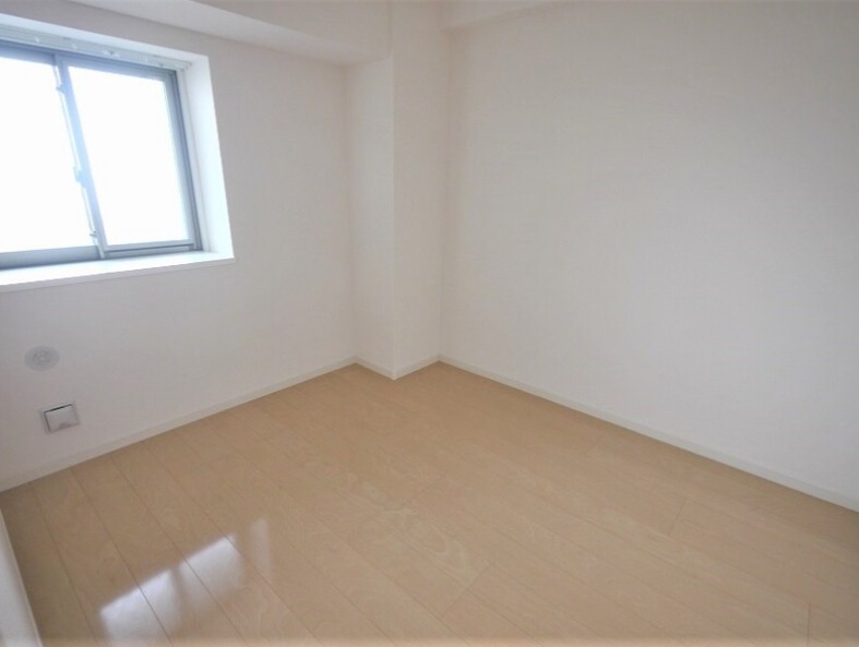 その他部屋・スペース　こちら寝室にいかがでしょうか？