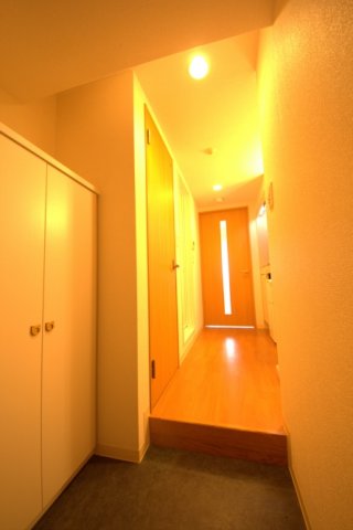 玄関　エスリード福島駅前