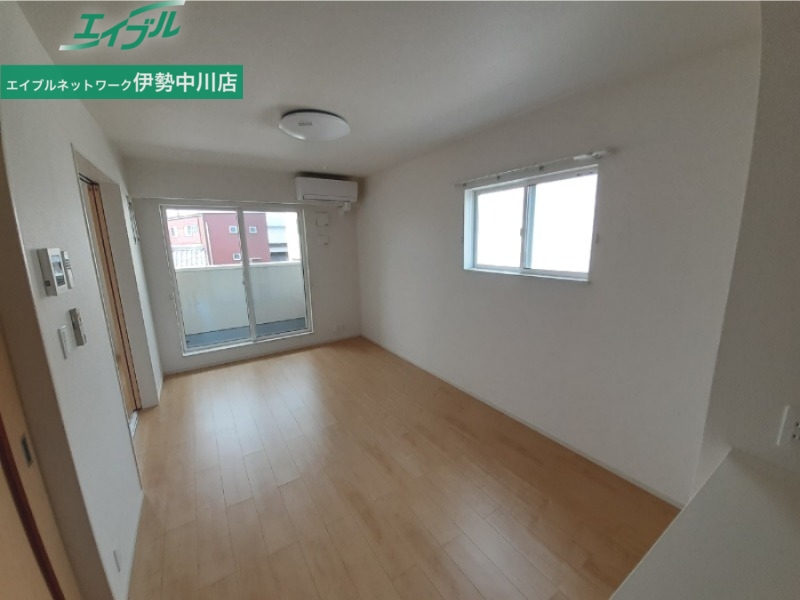 居室・リビング　同型タイプのお写真です。