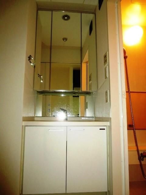 洗面設備　洗面所