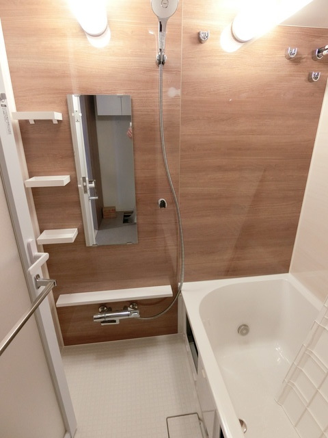 バス・シャワールーム