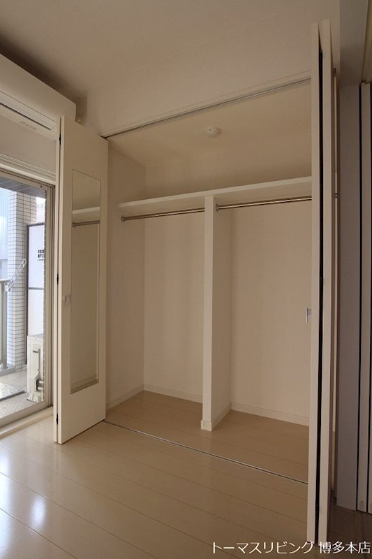 収納　※別号室の参考写真になります。