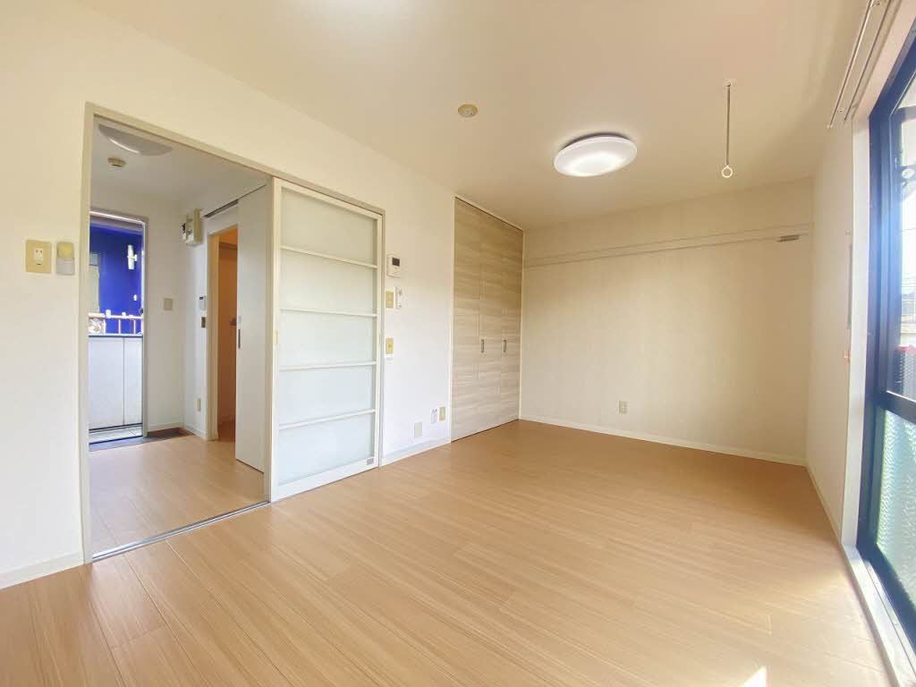 居室・リビング　洋室