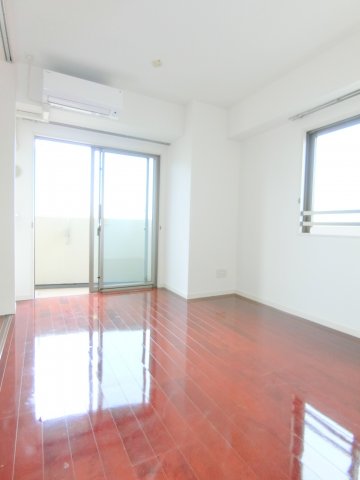 居室・リビング　LDK9.5帖　カウンターキッチンリビングダイニングキッチン