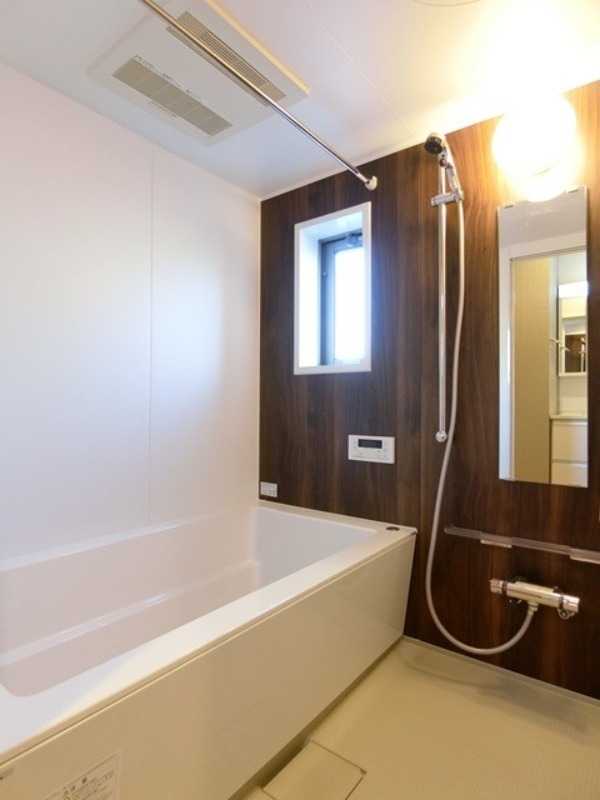 バス・シャワールーム　図面と現状に相違がある場合には現状を優先