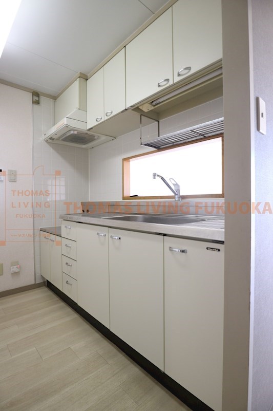 キッチン　広々としたキッチン