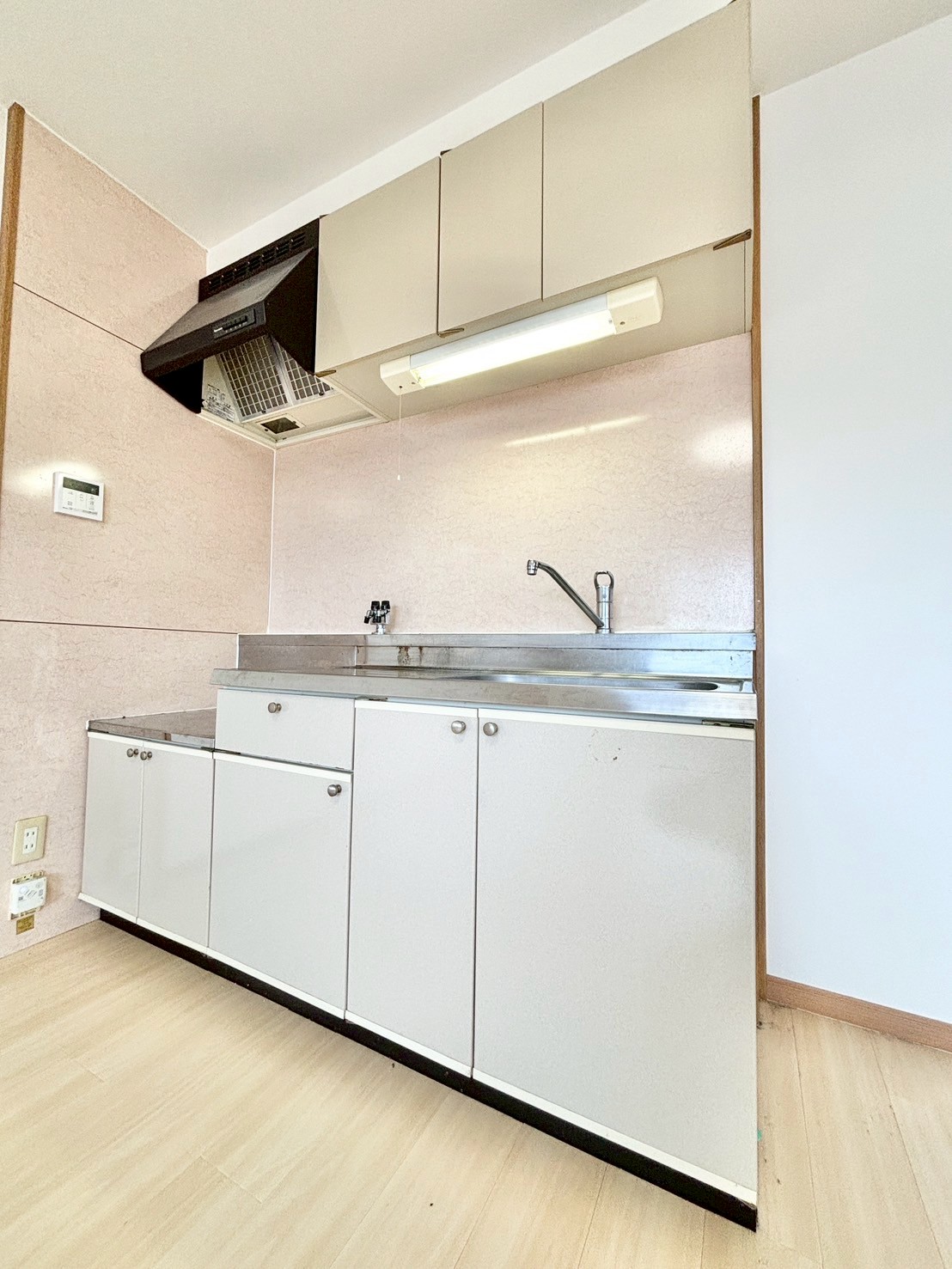 キッチン　別号室流用