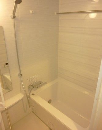 バス・シャワールーム　☆ゆっくりくつろげるお風呂☆