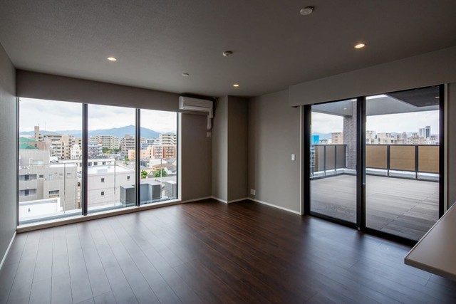 居室・リビング　※反転タイプとなります。