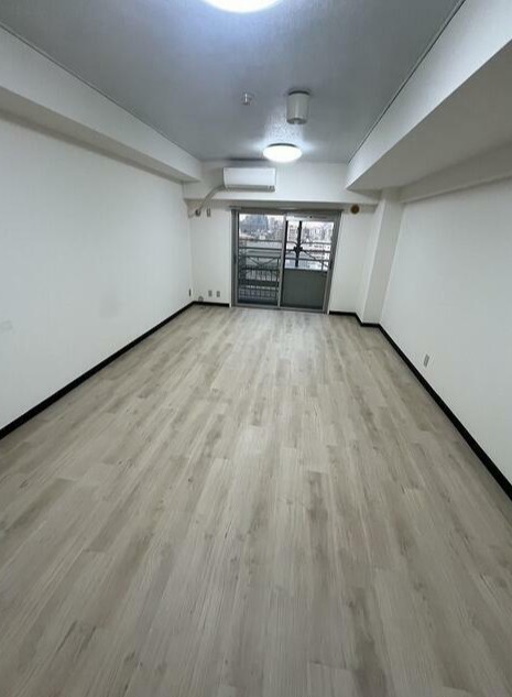 居室・リビング　広々室内