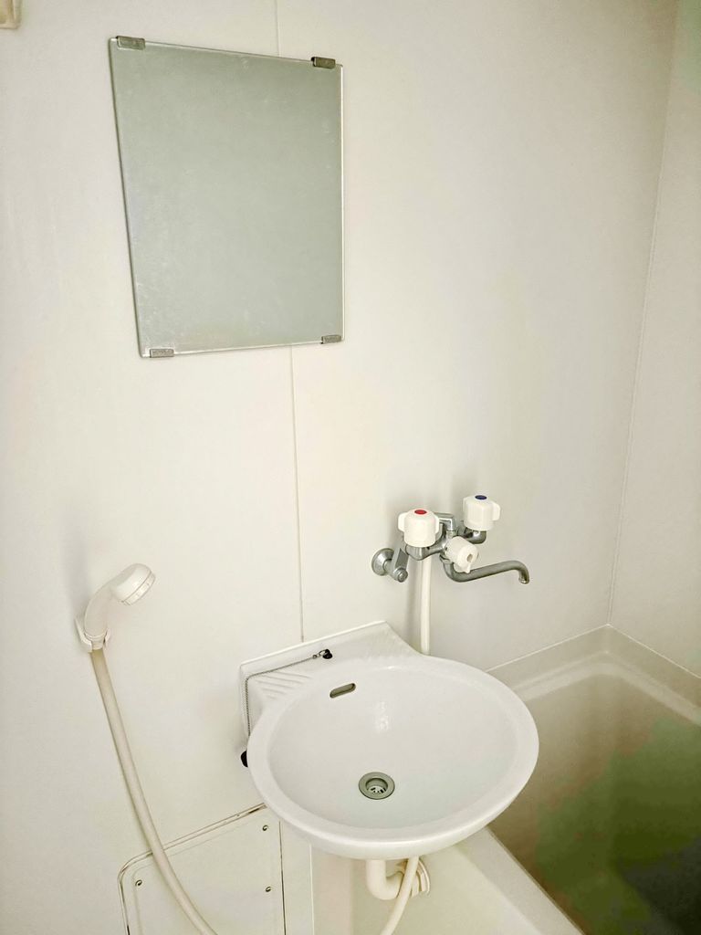 洗面設備　バス