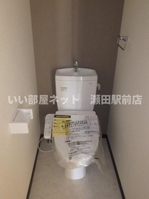 トイレ　※同建物の別のお部屋の写真です。