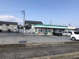 コンビニ　ファミリーマートとよさと沢店（コンビニ）まで1116m