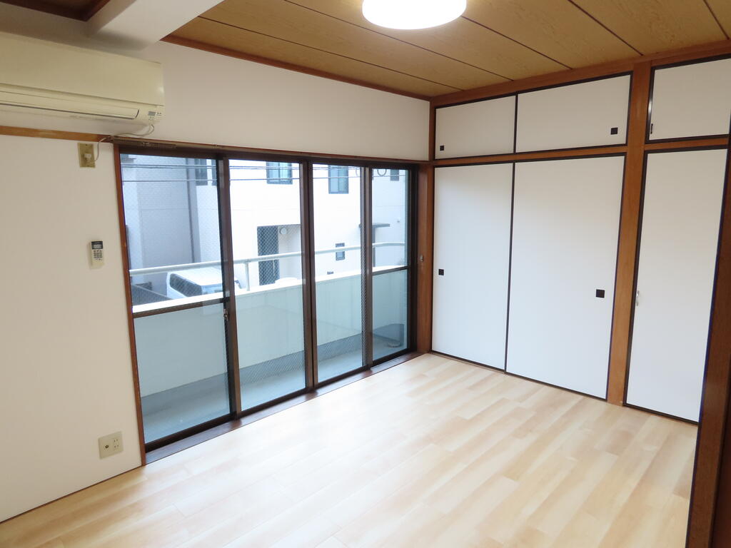 椚田東マンションの内装写真