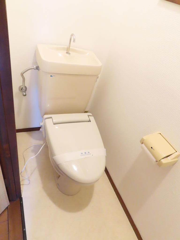 椚田東マンションのトイレ写真