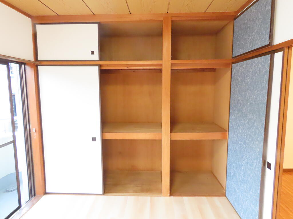 椚田東マンションの内装写真