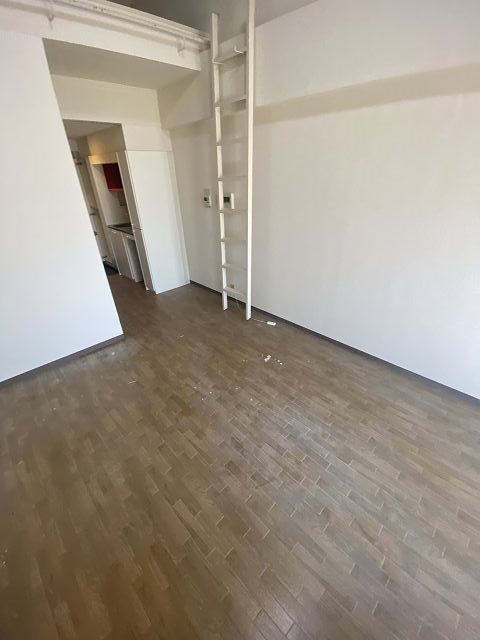 その他　スタンダードな洋室です