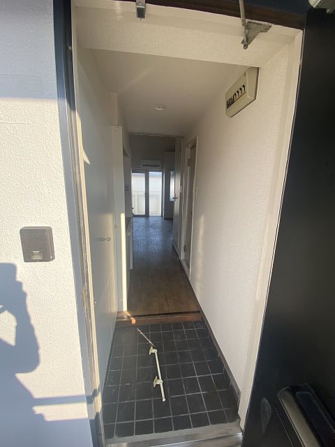 玄関　収納もある玄関です