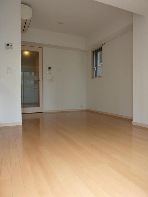 居室・リビング　ゆったり過ごせるリビングです