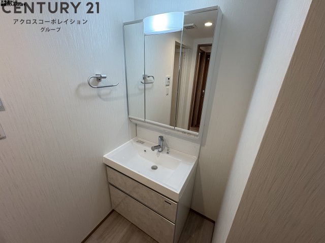 洗面設備　洗髪洗面化粧台付き♪