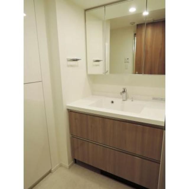 洗面設備　洗面所です