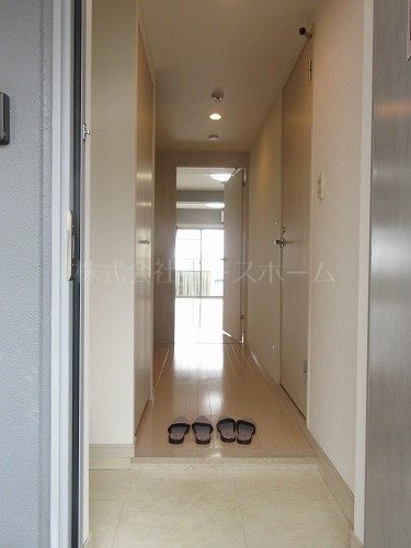 玄関　※別号室参考写真