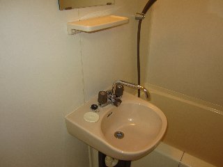 洗面設備　PIAA　YOSHINO