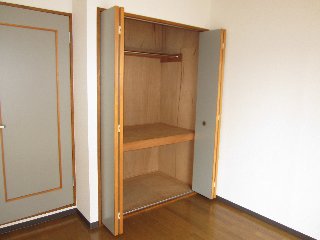 収納　PIAA　YOSHINO