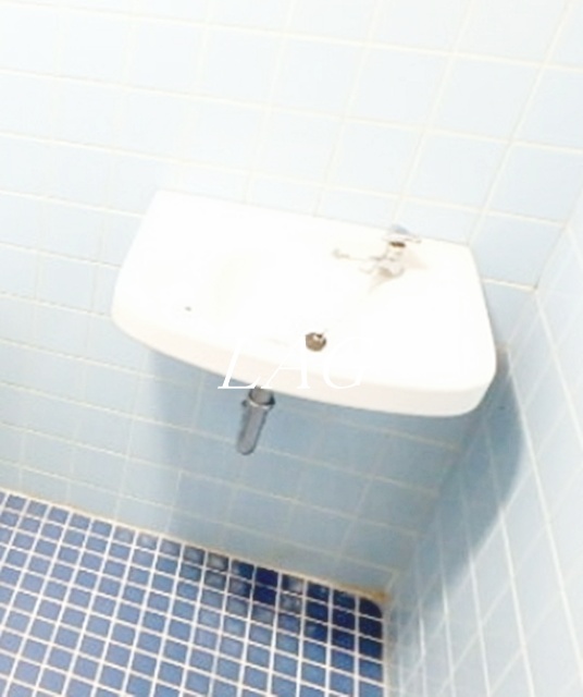 洗面設備　洗面台です。