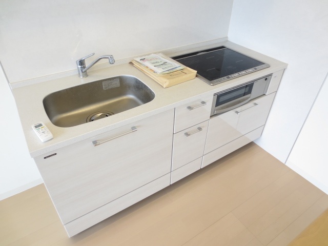 キッチン　別の部屋の写真です