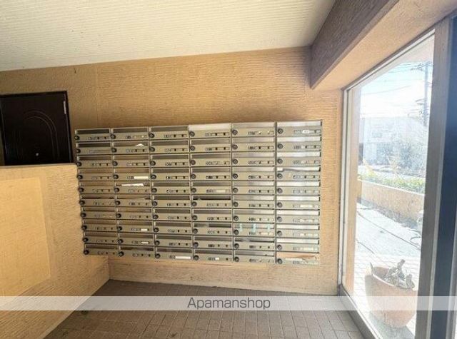 ロビー　ロビー