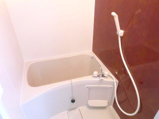 バス・シャワールーム　きれいなお風呂です