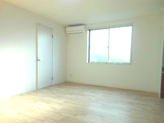 居室・リビング　明るい洋室です