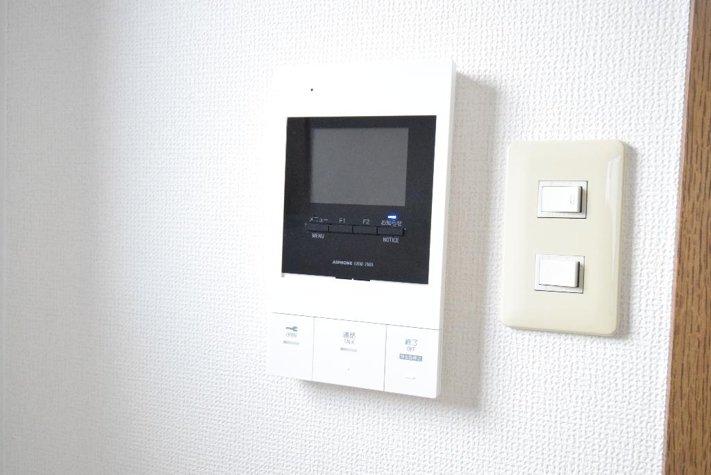 セキュリティ　カメラ付インターホン