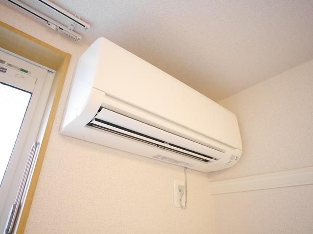 その他　★エアコン★